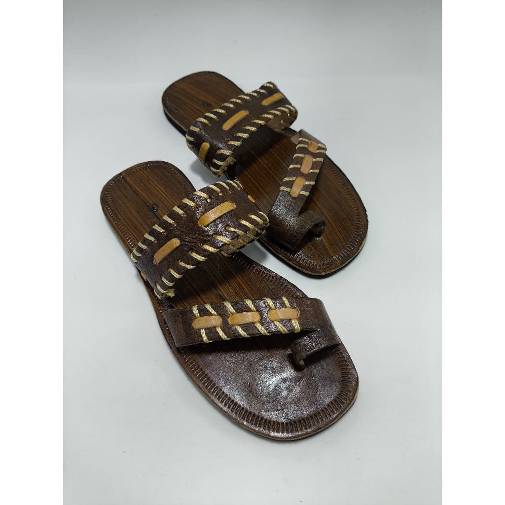 Chinelo de Couro Chinela Artesanal De Dedo Tradicional Promoção