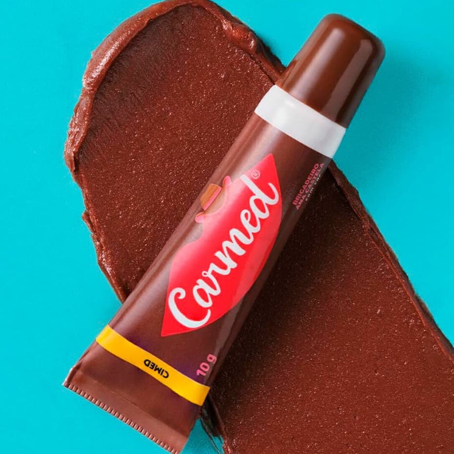 Carmed Ana Castela Boiadeira Hidratante Gloss Labial Brigadeiro