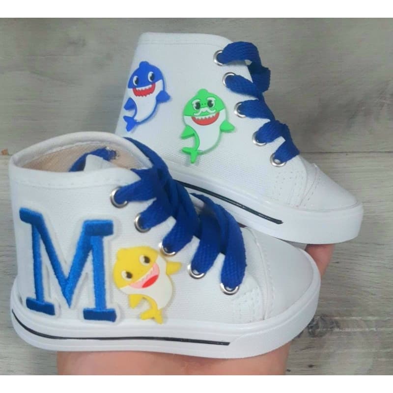 tênis personalizado infantil botinha tema baby shark
