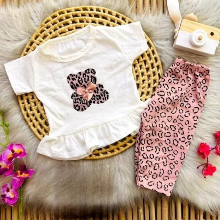 Conjunto bebê menina calça  e camiseta ursinho fofo 3 a 6 meses