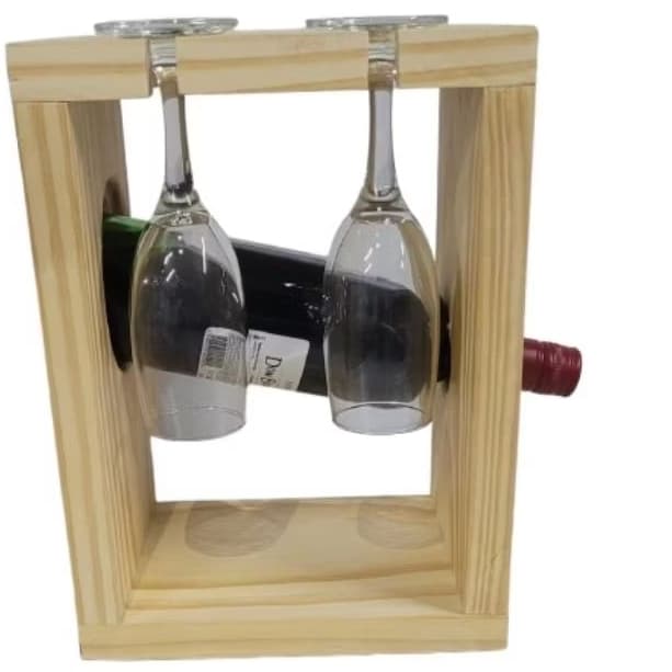 Adega porta vinho com taças Adega de vinho em madeira de pinus cantinho do churrasco