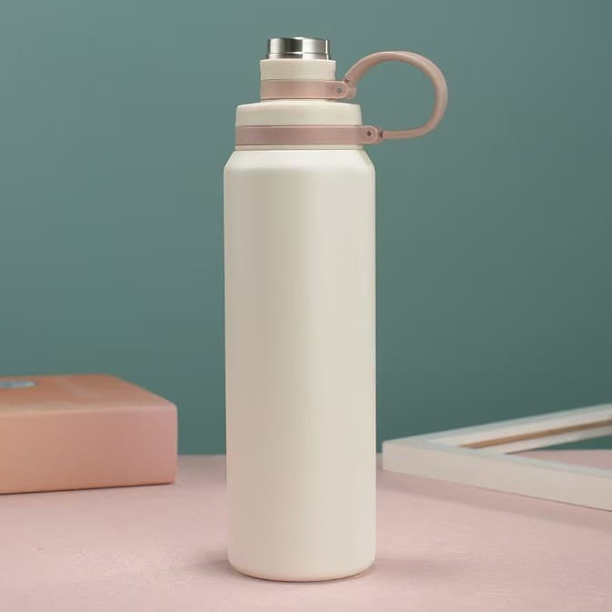 Garrafa Térmica Aço Inox A Vacuum Bottle Resistente 800ML