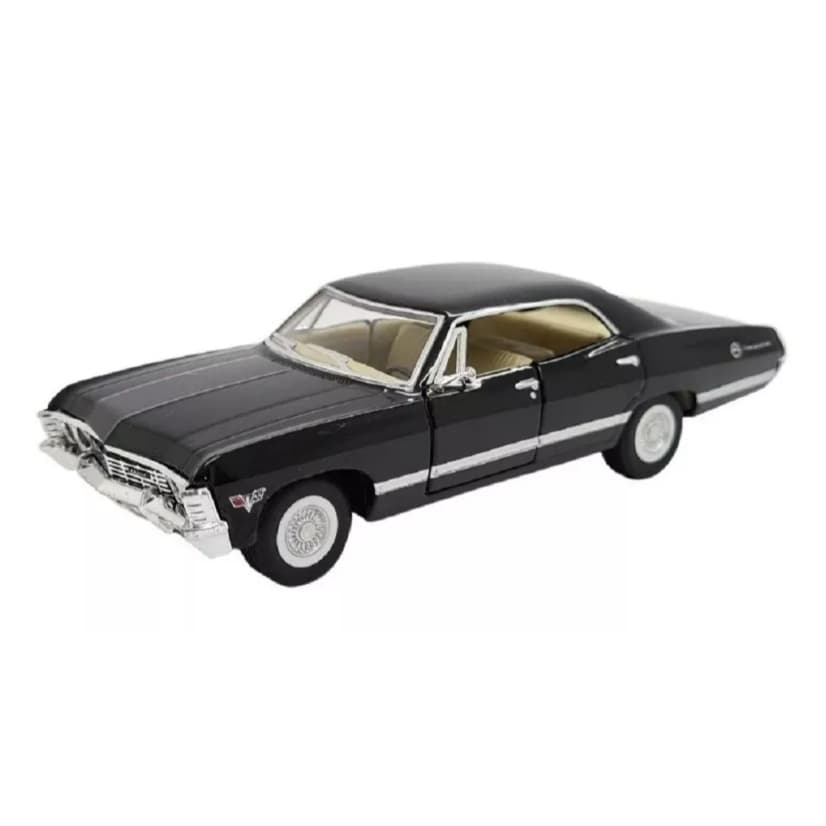 Miniatura De Carros Impala  original 1967 Carrinho de Ferro  1:43 abre as portas