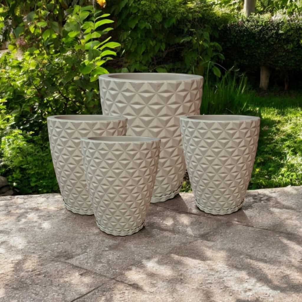 Kit 3 Vasos para Plantas Flor Casa Jardim Varanda em Polietilendo Diamante N2 + 1 Vaso Diamante N3 com prato coletor