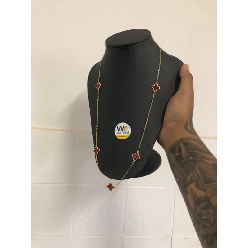 colar trevo buzeira