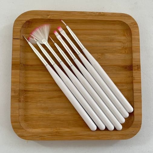 Kit 7 Pinceis Branco Para Decoração Nail Art