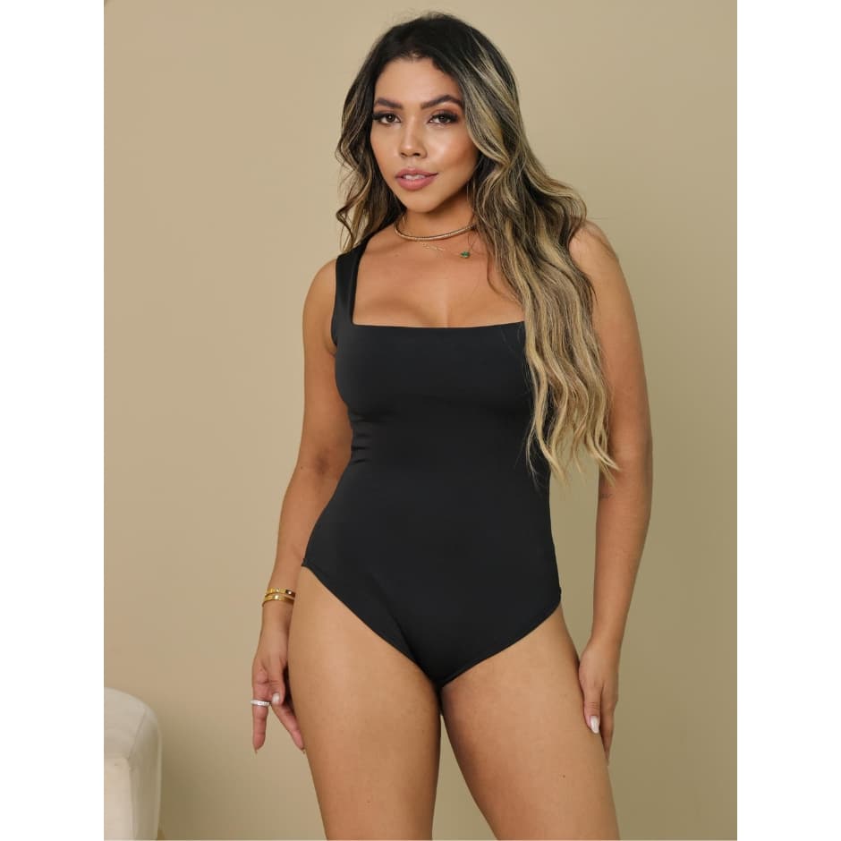 Body Regata Decote Quadrado em Suplex Feminino