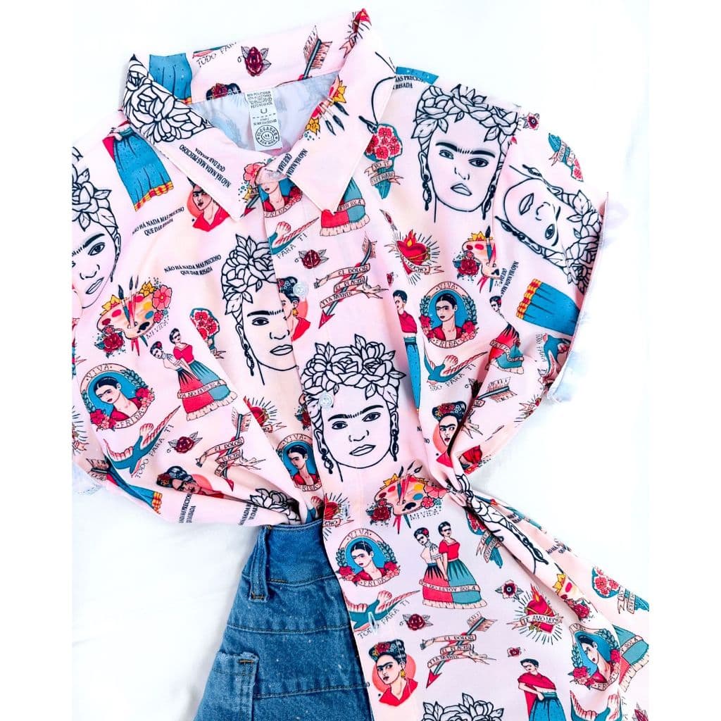 Camisa Camiseta Blusa de Botões Manga Curta Feminina Estampada Frida Kahlo Moderna