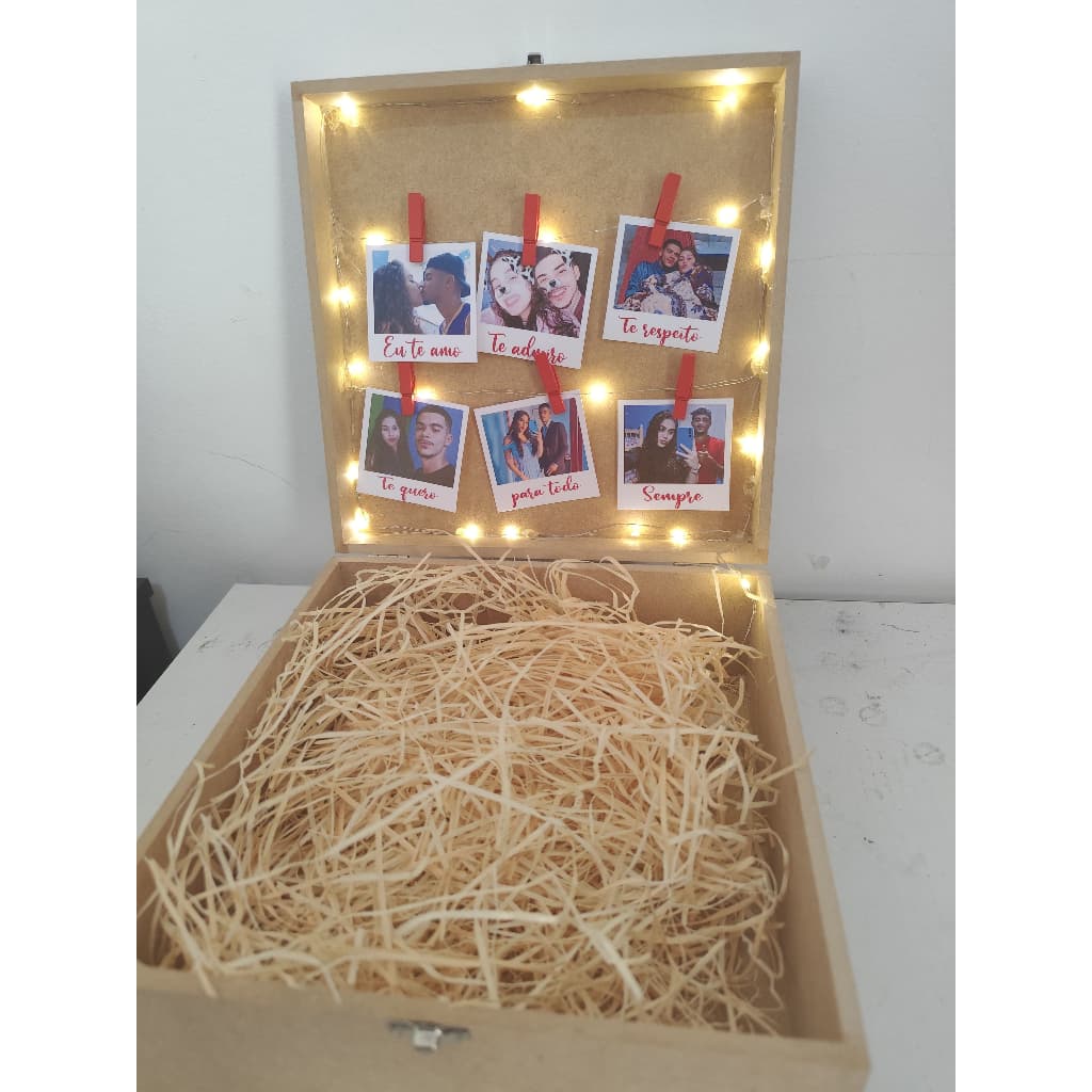 Caixa Decorada com luzes e fotos Caixa de mdf 25x25x10