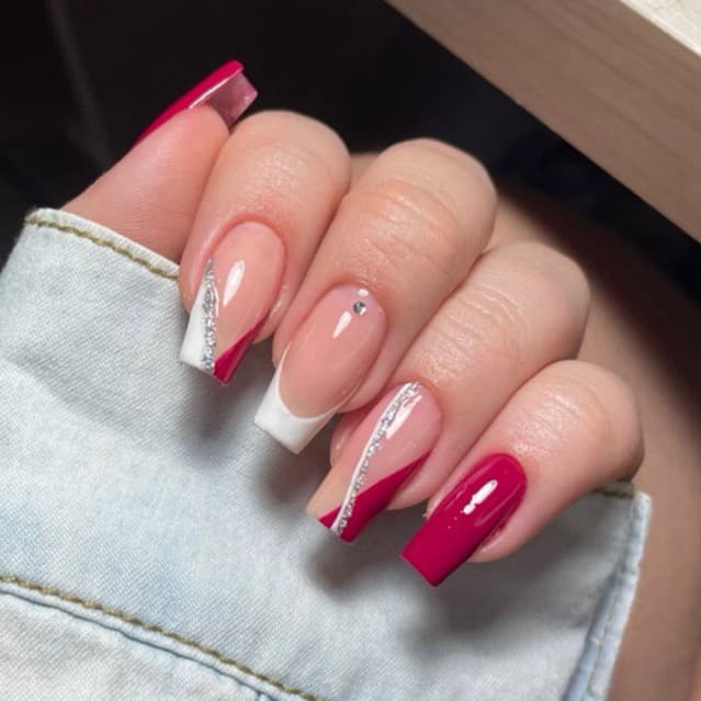 postiça realista decorada pronta para aplicação