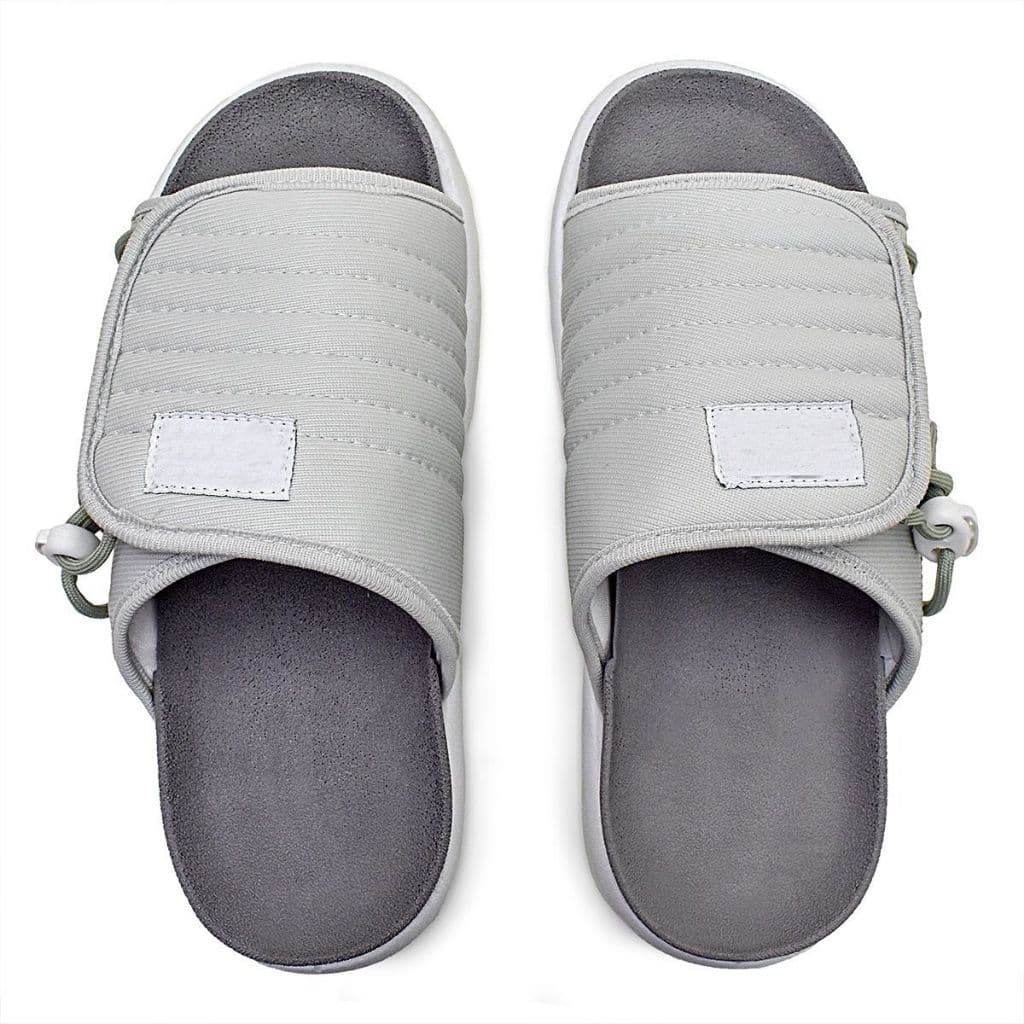 Chinelo Slide, Moderno e Estiloso - Conforto e Elegância - Cinza com solado branco - Envio Rápido