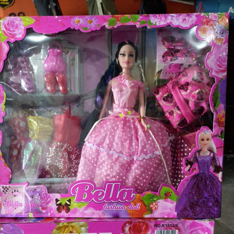 boneca bella com assessórios3