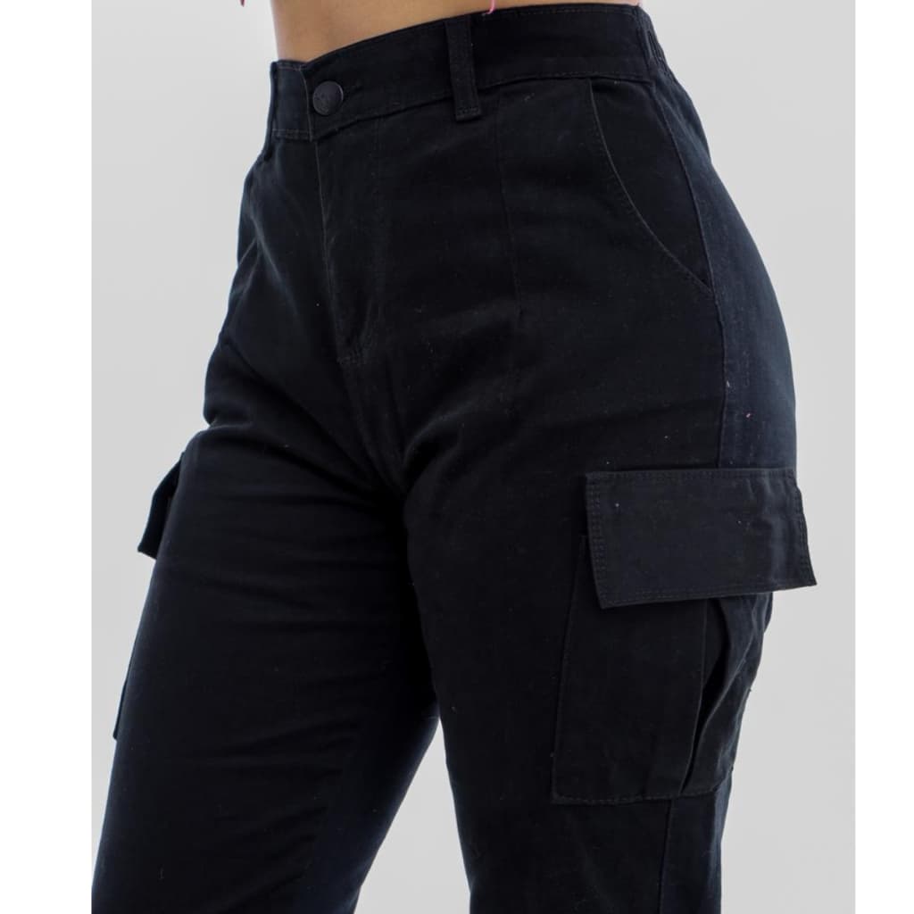 Calça Jeans Feminina Cargo Preta Cintura Alta Premium