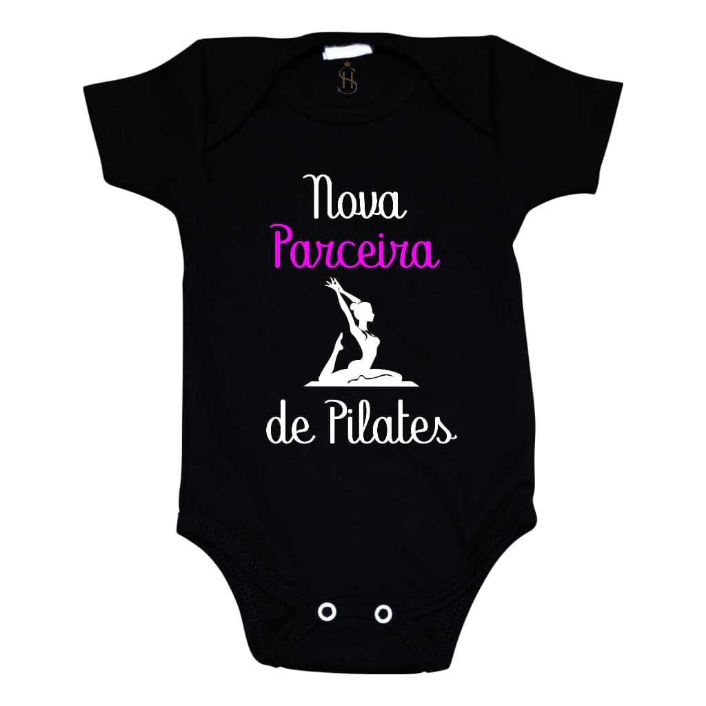 Body Bebê Frase Nova Parceira de Pilates