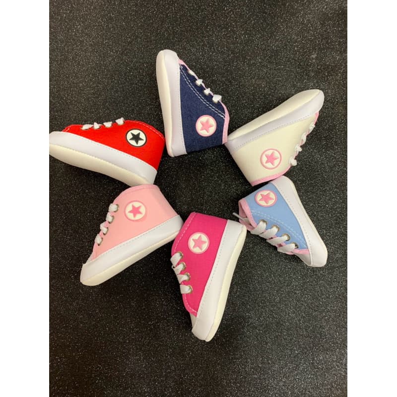 Saptinho de bebê recém nascido - Tênis Star Feminino Rosa bebê