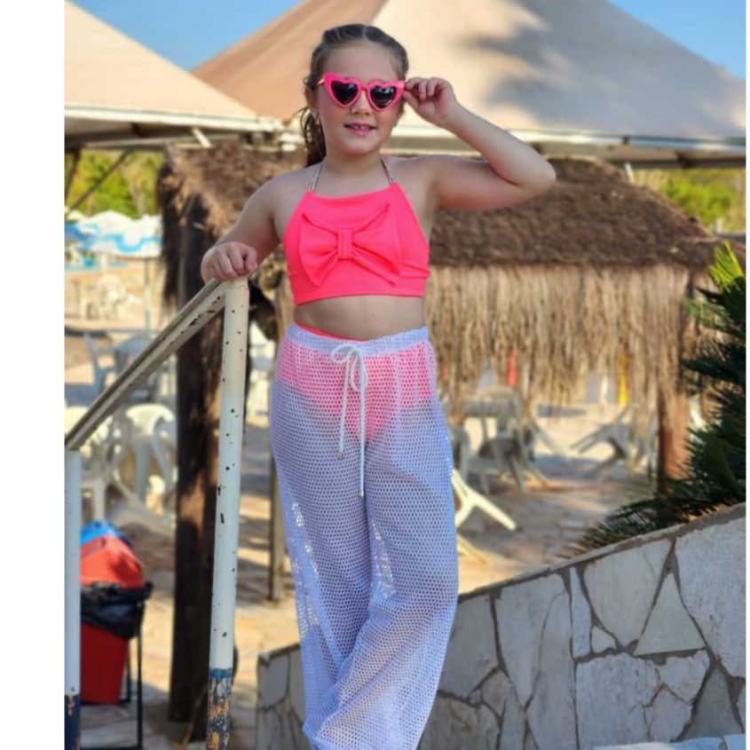 Kit Praia Infantil Biquíni Laço de Strass + Calça Saída de Praia Arrastão