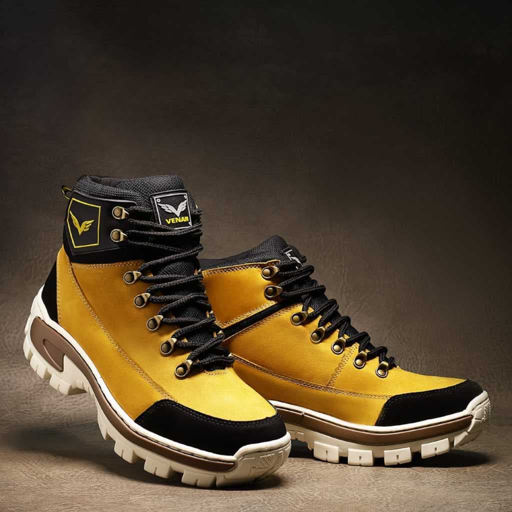 Bota Cotruno Adventure Cano Curto Couro Bovino Legitimo