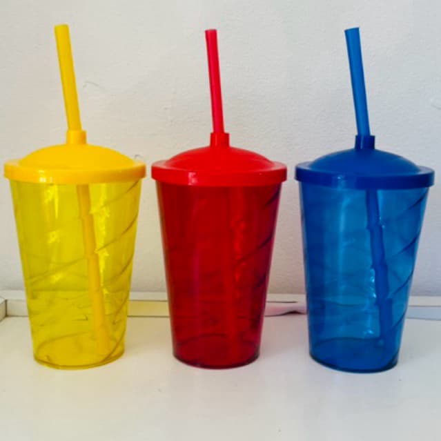 kit 12 unidades copo Twister 400ml com tampa e canudo para lembrancinha festa infantil