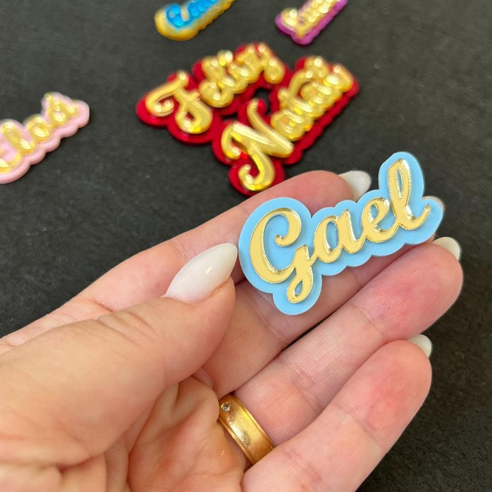 Aplique Nome Acrílico Sobreposto 2 Camadas Espelhado Personalizado Luxo Festa Infantil Lembrancinha