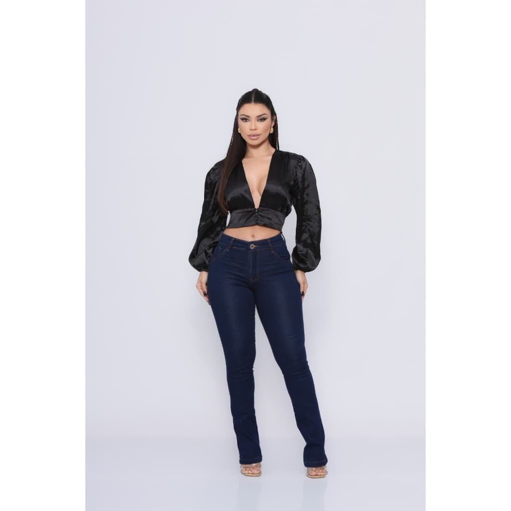 Calça Jeans Flare Com Calça Jeans feminina Lycra Com Bolso Atrás