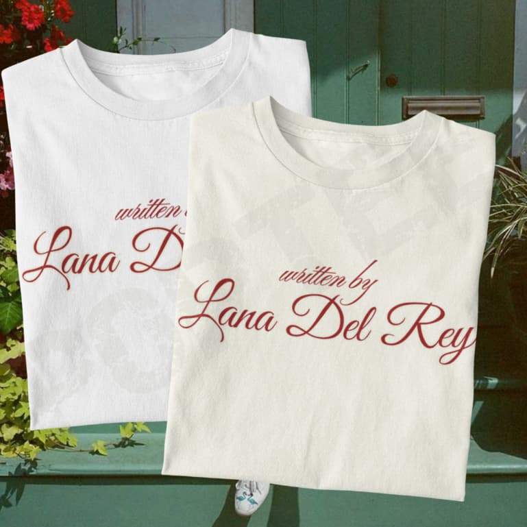CAMISETA WRITTEN BY LANA DEL REY (100%algodão)