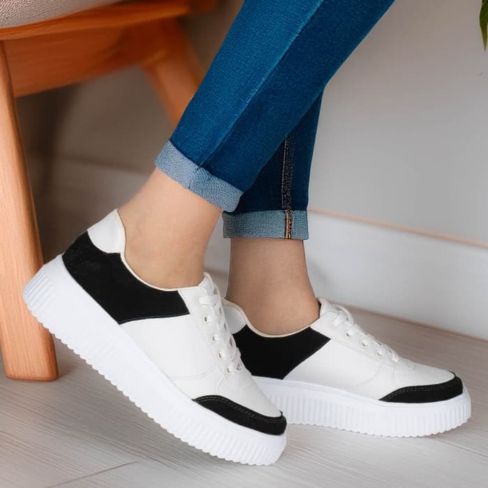 Tênis Feminino Plataforma Casual - Preto e Branco, Conforto para o Dia a Dia Ref:1024