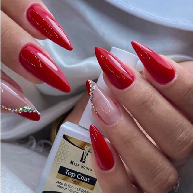 unha amendoada postiça realista almond vermelha com strass pronta para aplicação postiça realista redonda