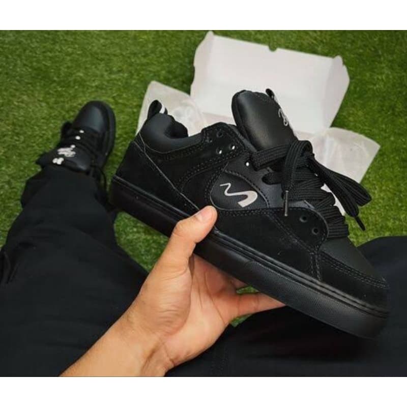 tenis tesla fusion masculino feminino unissex casual, esportivo e skatista ,streetwear suede moderno pâo lançamento