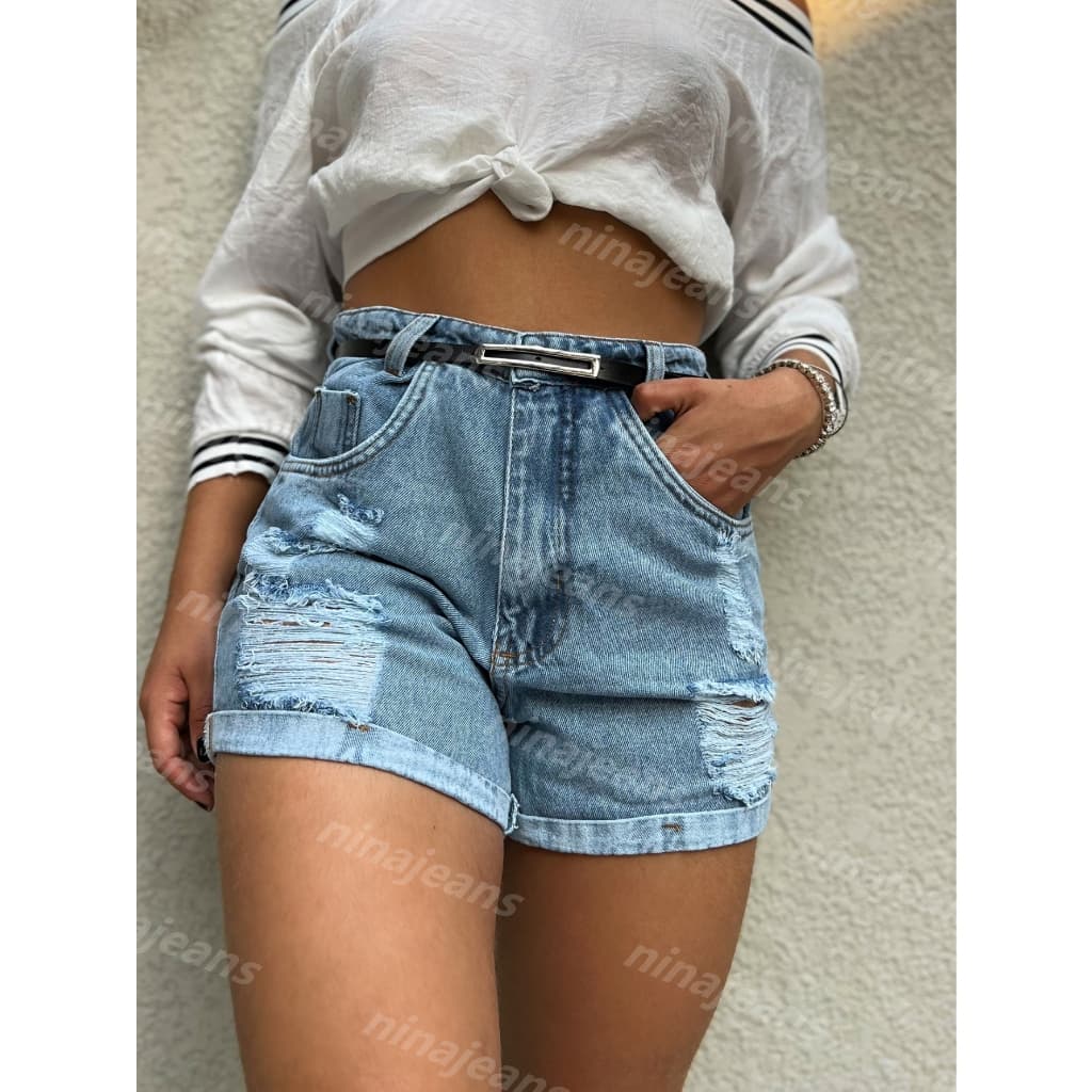 ninajeans 9035 com cinto preto Shorts jeans  Feminina lisa sem rascada