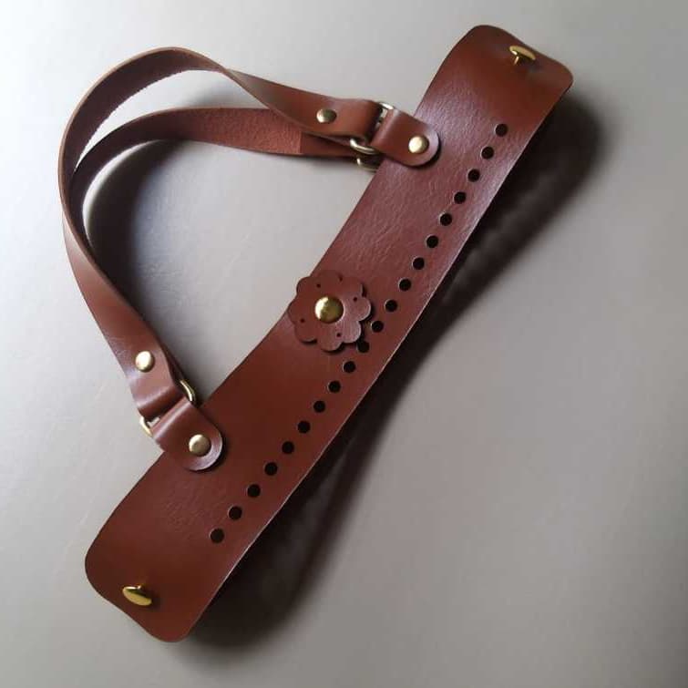 ALÇA SUPERIOR FLOR PARA BOLSA DE CROCHÊ COURO SINTÉTICO