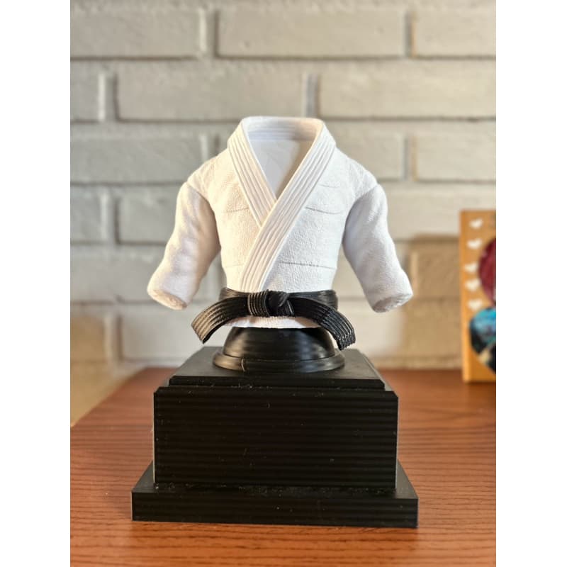kimono troféu 13cm brinde academia de luta