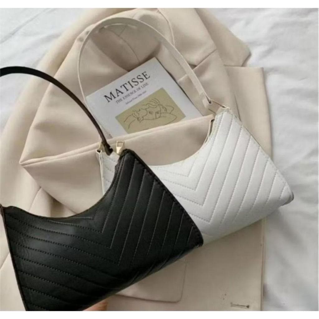 Kit 2 Bolsas Feminina De Ombro Baguete Linda Promoçao