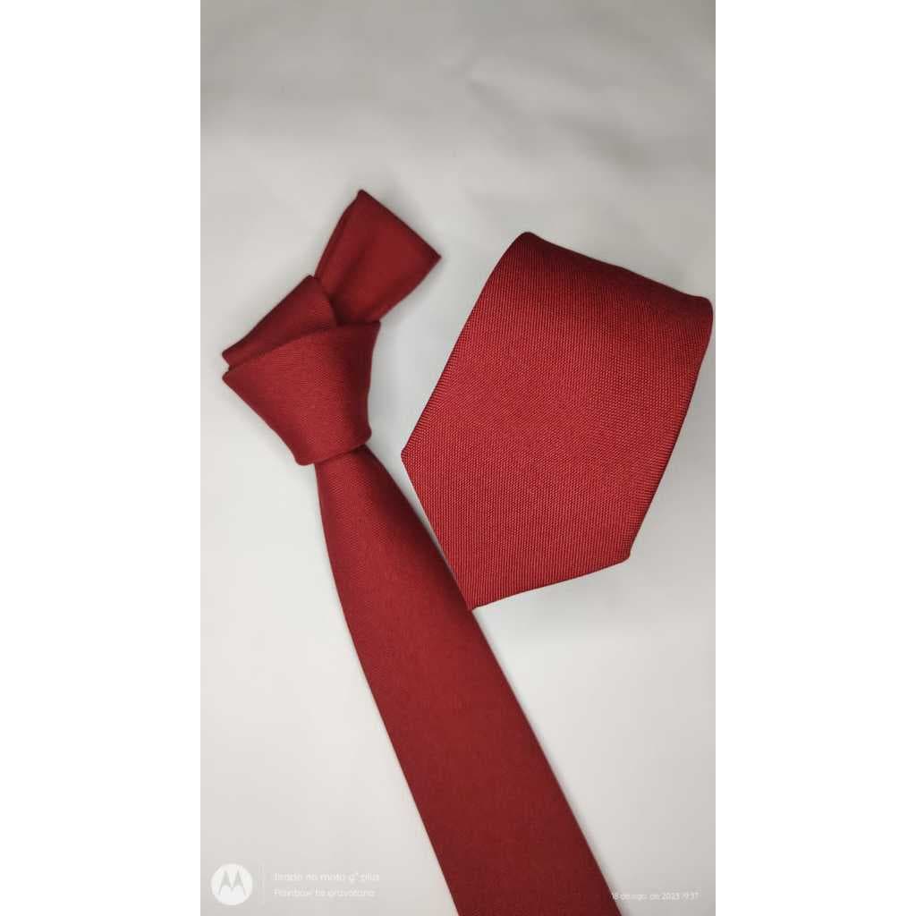 Gravata masculina Marsala Fosca (Tecido Oxford) - Kit de 20 a 25 unidades (A pronta entrega)