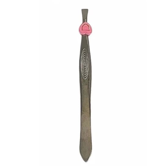 Pinça prateada grande para remover e aparar sobrancelha com coração