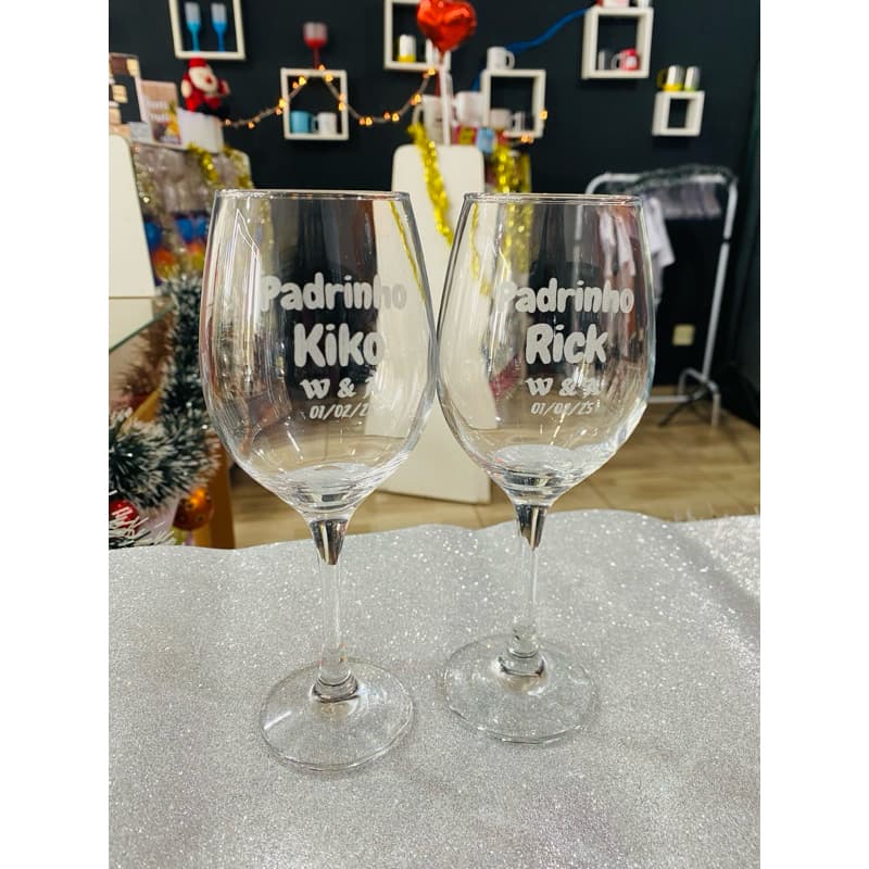 KIT 2 TAÇA DE VINHO + GRAVAÇÃO A LASER