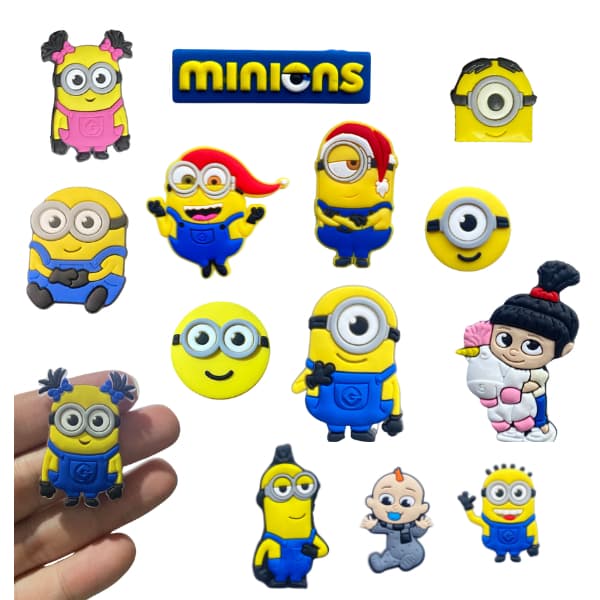 04 a 10 Pins/Bottons Emborrachados Para Babuche- Minions