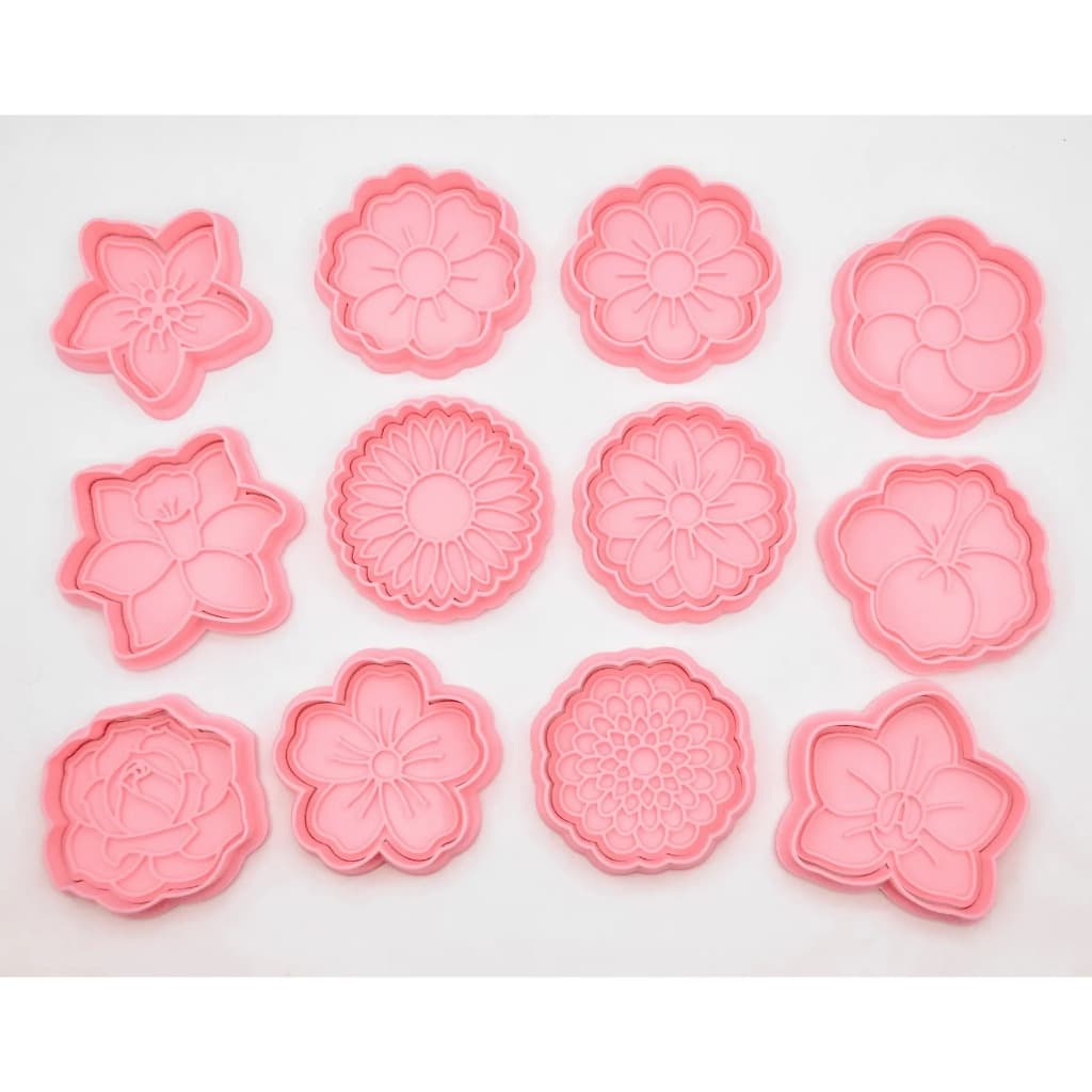 Cortadores de Biscoitos Forma de Flor 4 cm para Cozinha e Pastelaria kit com 12 peças