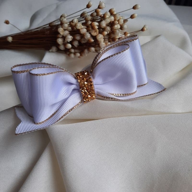 Laço Infantil Branco Dourado Fica de Pé Faixinha Adulto Infantil Bebes Temático Lindo!