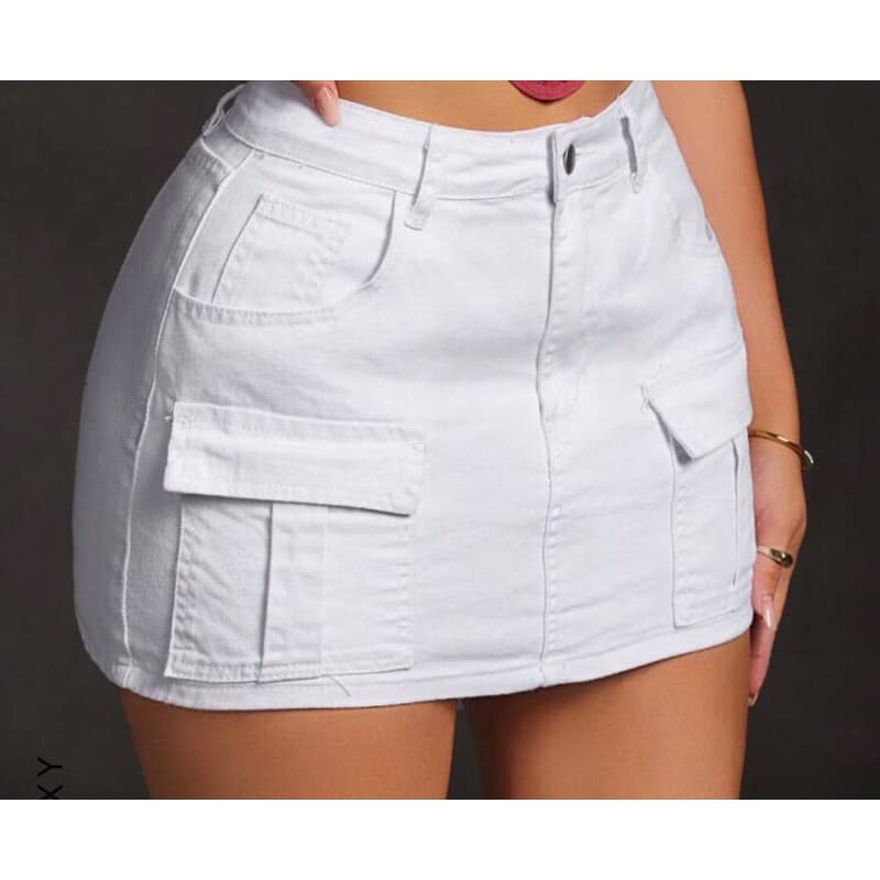 Saia branca de bolsos cargos com detalhes linda fica perfeita no corpojuvenil de 10 a 16 anos shopee