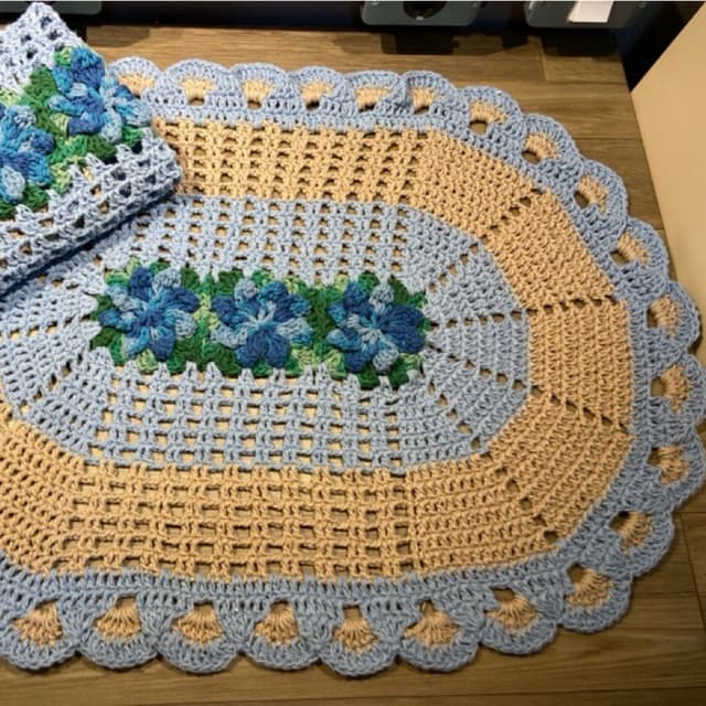 Par de Tapete Azul bebê e Bege 68cmx48cm