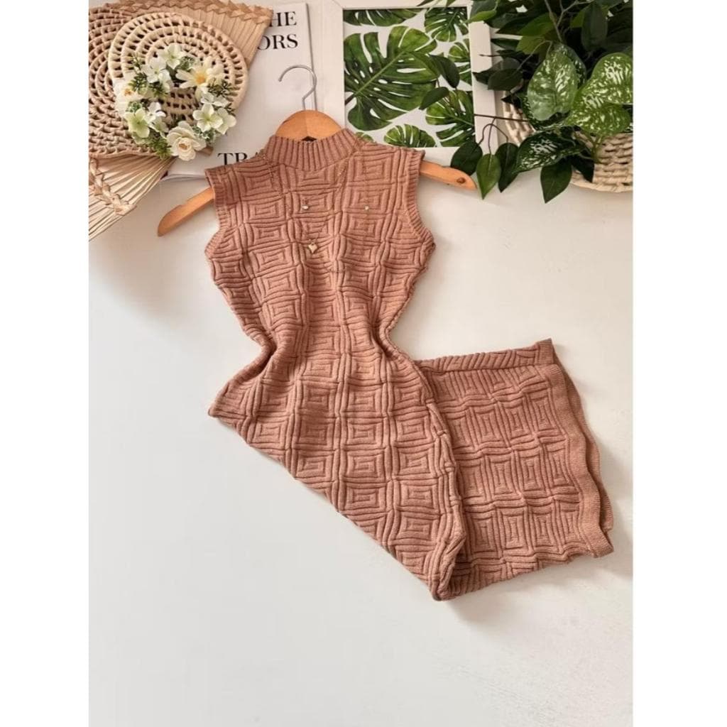 Vestido Tricot Modal Feminino Modelo Ponto Quadrado Midi  Gola Alta Verão Tendência Festas 2025