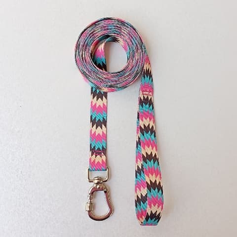 Guia Longo Para Cães - Abstrato com detalhes em Rosa