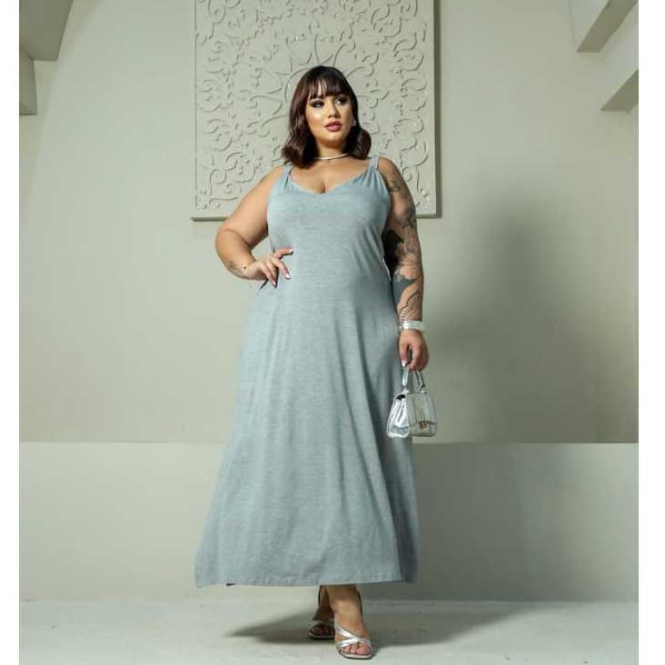 VESTIDO LONGO CINZA PLUS SIZE VISCOLYCRA DECOTE EM V COM ABERTURA LATERAL VESTE DO 46 AO 52