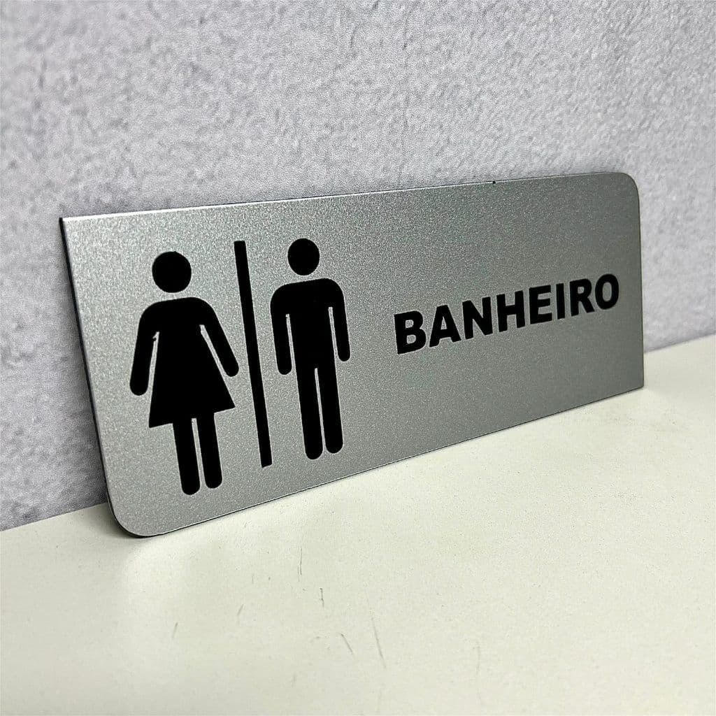 Sinalização de Wc em ACM para Decoração