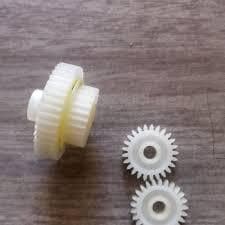 vendo  1 engrenagens do tracionador hp 416.5822,410