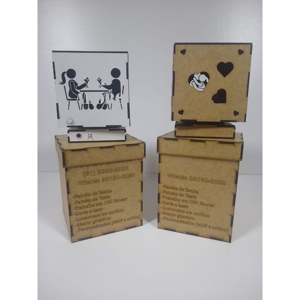 Luminária CAIXA BOX Giratória de MDF: Personalizável  e com LED de Alto Brilho