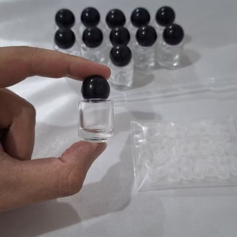 Kit 50 Mini Frasco em Vidro 5ml Tampa Bola R13 410 + Batoque + Pipeta Para Perfumes, essência, óleo