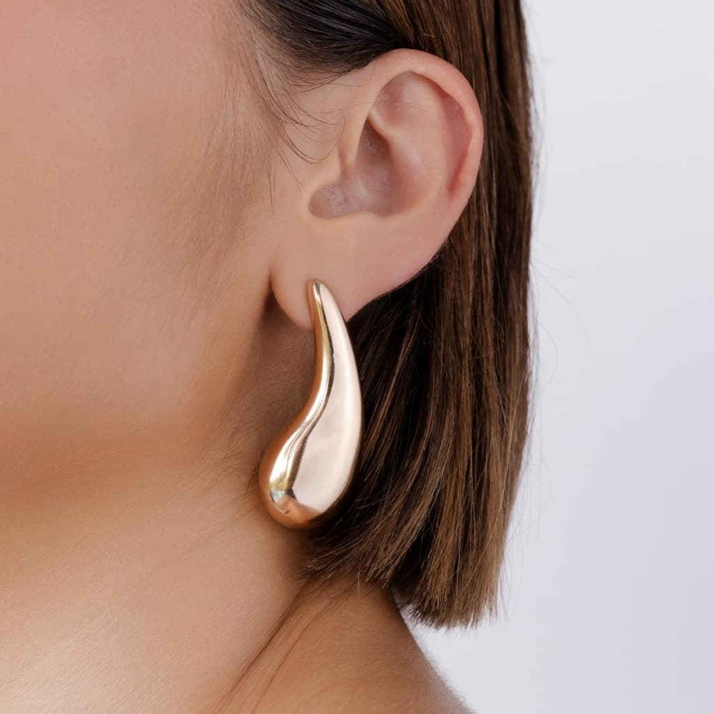 BRINCO BANHADO A OURO GOTA LISA GRANDE PAR BRINCOS FOLHADO 18K PRESENTE DE LUXO FEMININO - SEMIJOIA