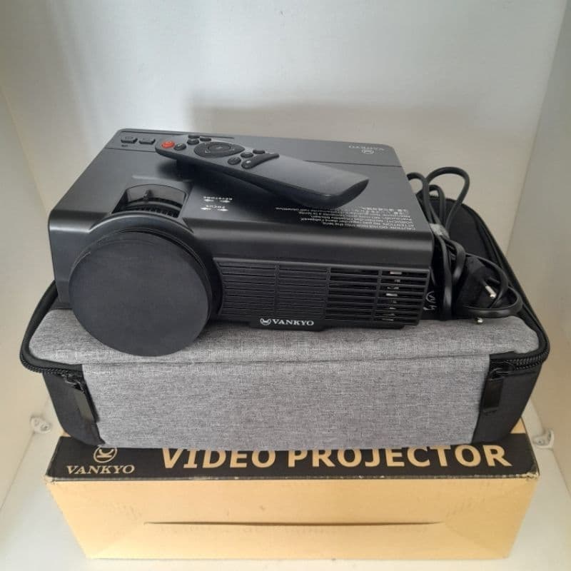 Projetor Vankyo Leisure 3 Completo.