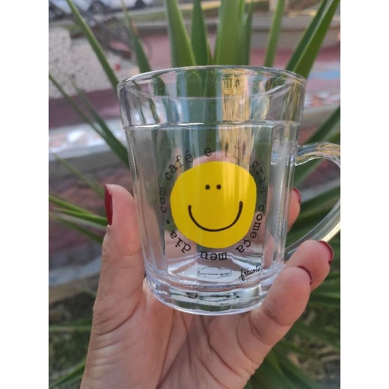 CANECA AMERICANA CARINHA FELIZ